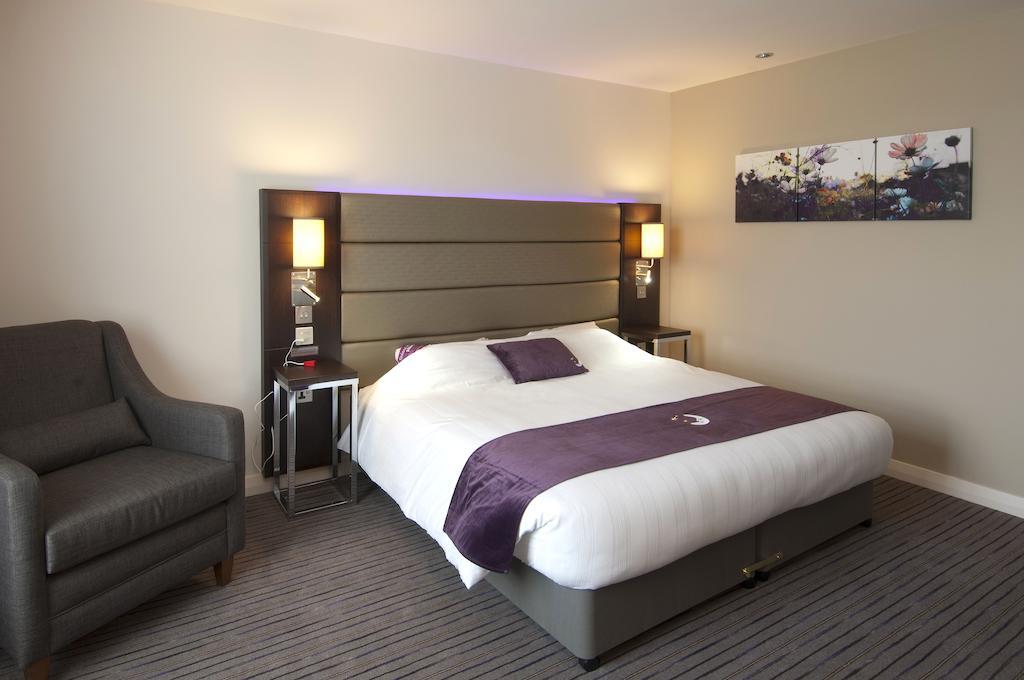 Premier Inn Fleet Phòng bức ảnh